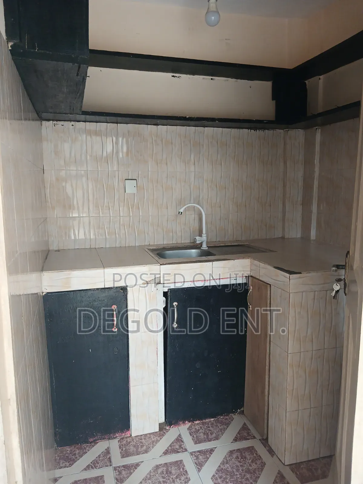 1bdrm Apartment in Degold Enterprise, Awutu Senya East Municipal