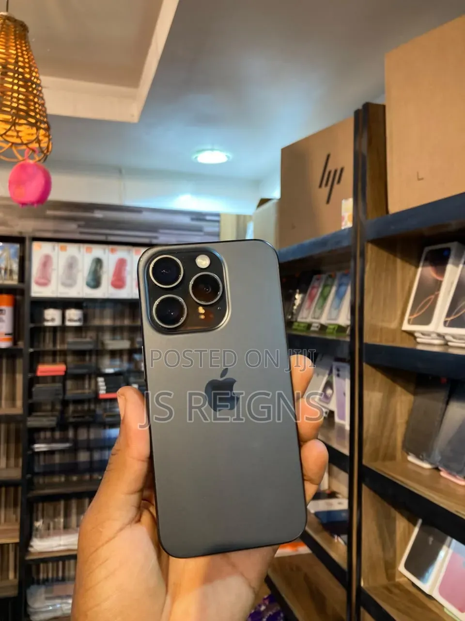 New Apple iPhone 15 Pro 256 GB Black