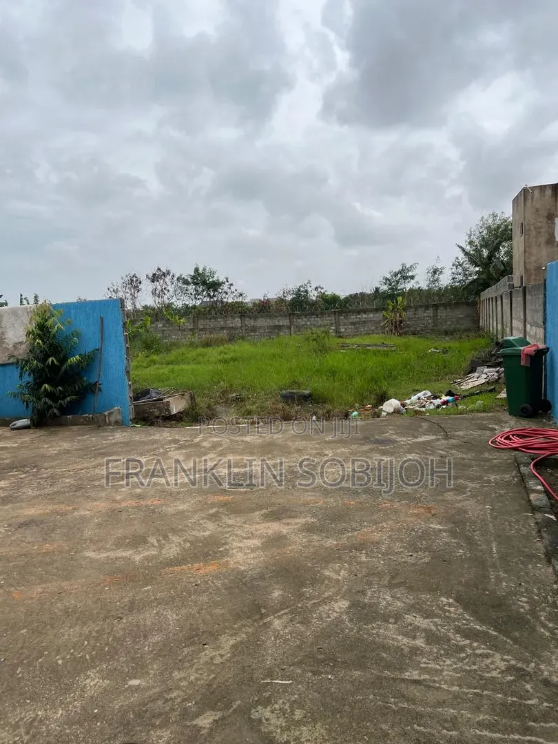 Furnished 5bdrm Duplex in Community 11 Estate for sale