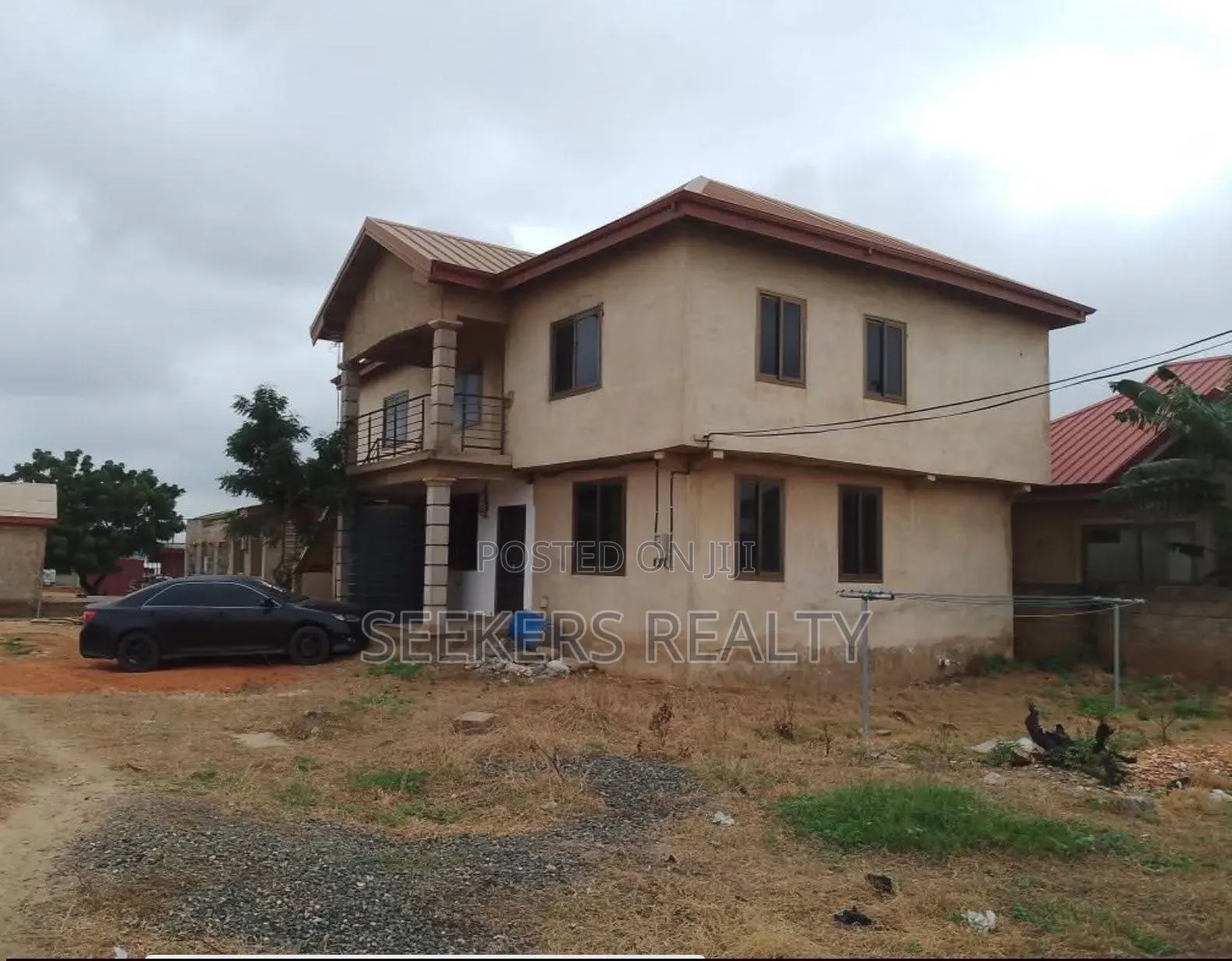 4bdrm House in Seekers, Dawhenya for sale