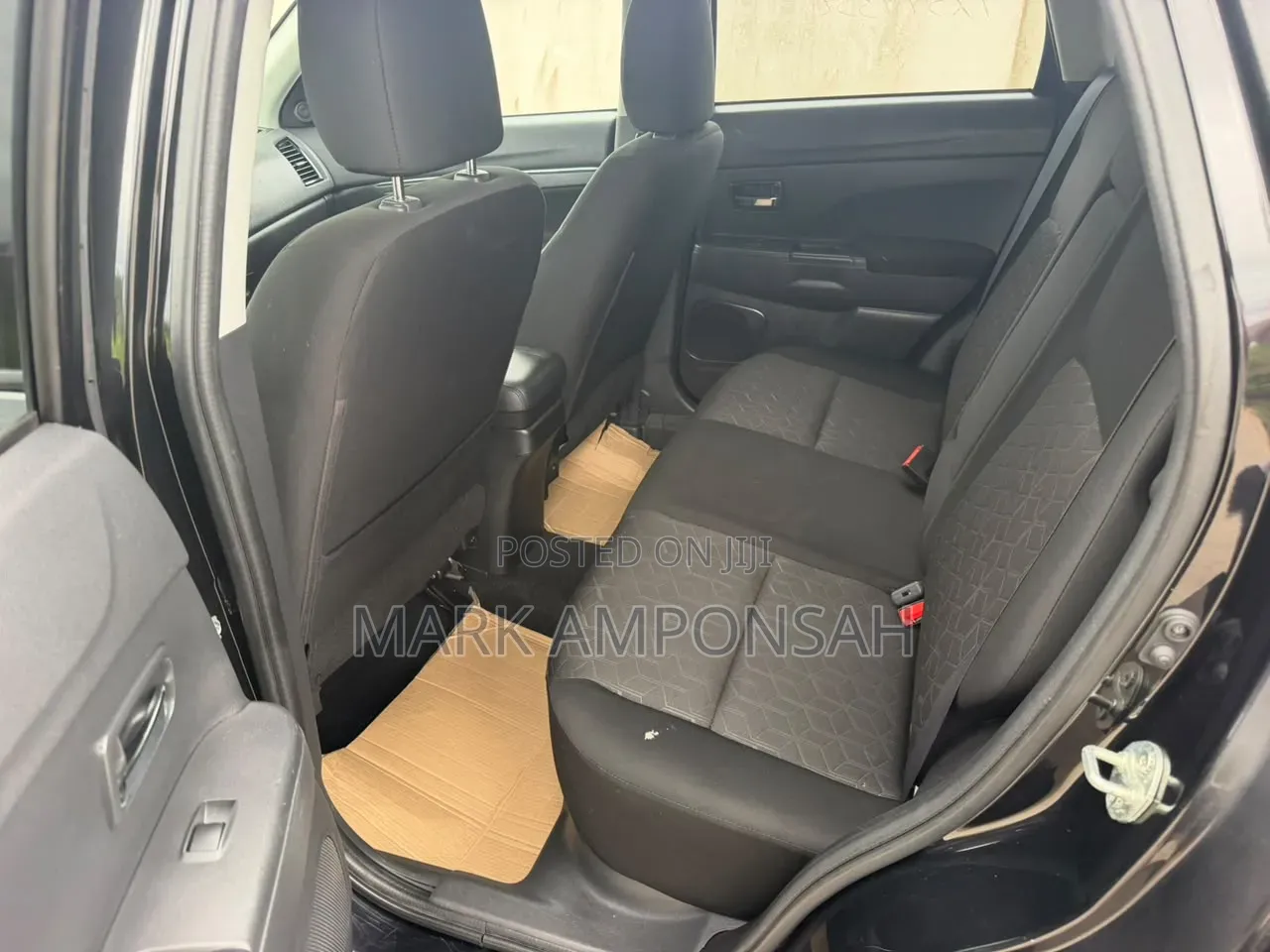 Mitsubishi Outlander 2021 Black