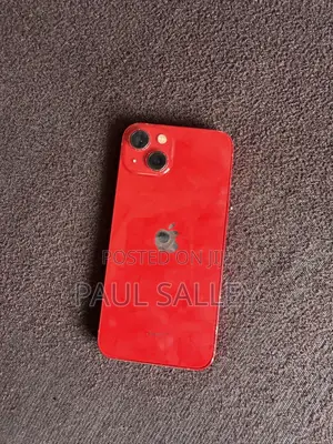 Apple iPhone 13 128 GB Red