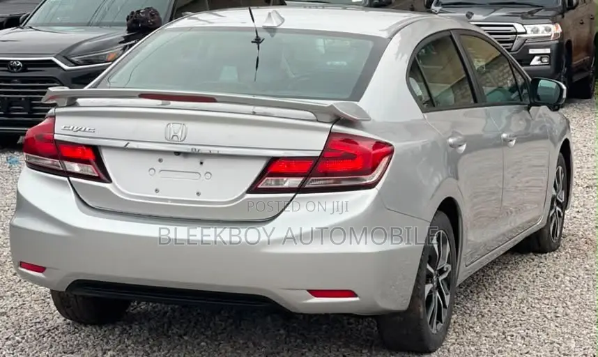 Honda Civic EX-L 4dr Sedan (1.8L 4cyl CVT) 2015 Silver