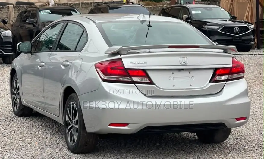Honda Civic EX-L 4dr Sedan (1.8L 4cyl CVT) 2015 Silver