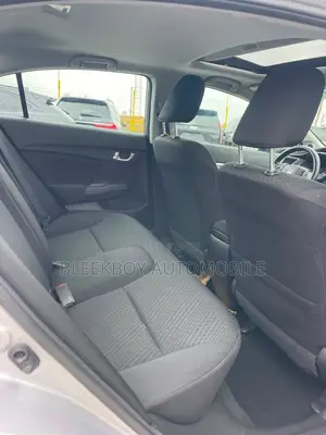 Honda Civic EX-L 4dr Sedan (1.8L 4cyl CVT) 2015 Silver