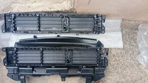 Honda CR-V 2023 Shatter Grill Top and Down