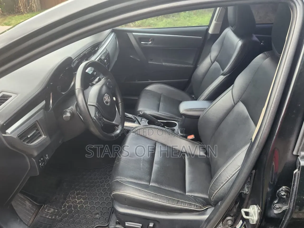 Toyota Corolla 2016 Black