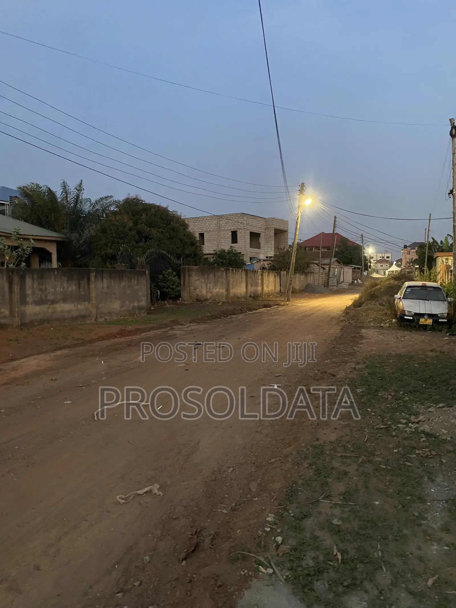 95 by 40 Ft Walled and Gated Land