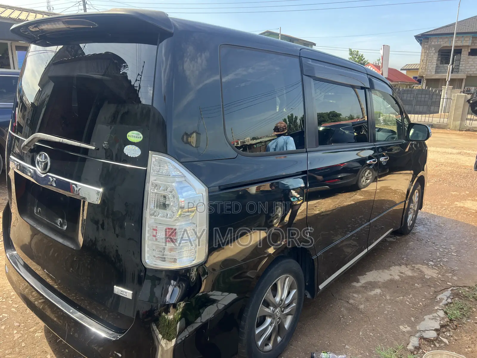 Toyota Voxy 2013 Black