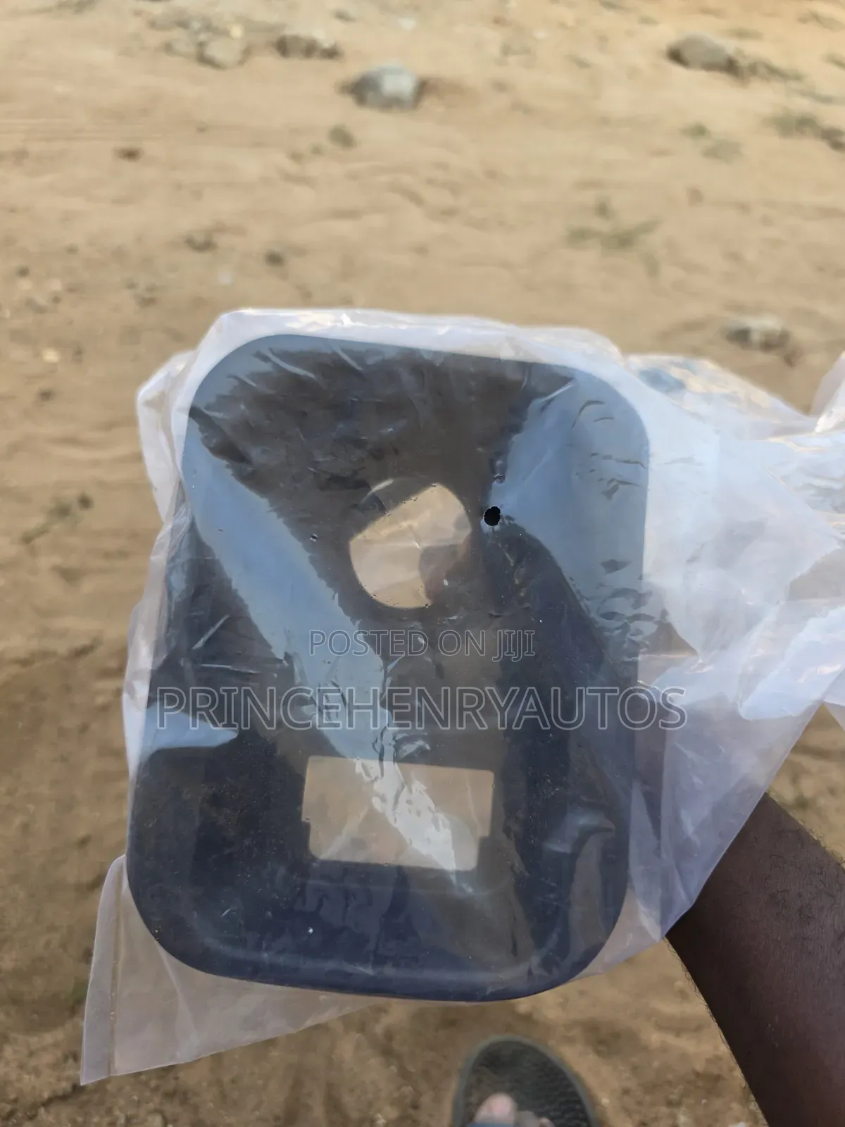 Honda CRV-3a0-A00 Adapter, Fuel Filler