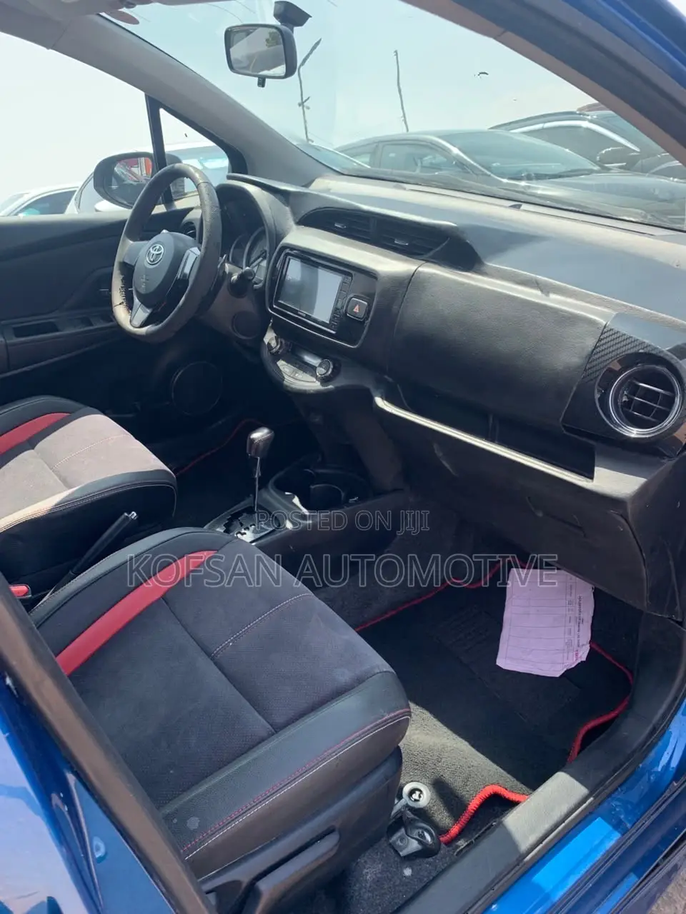 Toyota Vitz 2014 Blue
