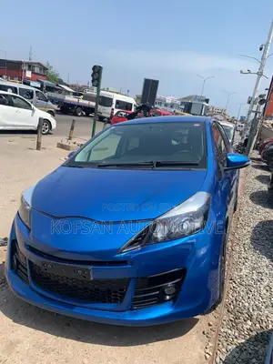 Toyota Vitz 2014 Blue