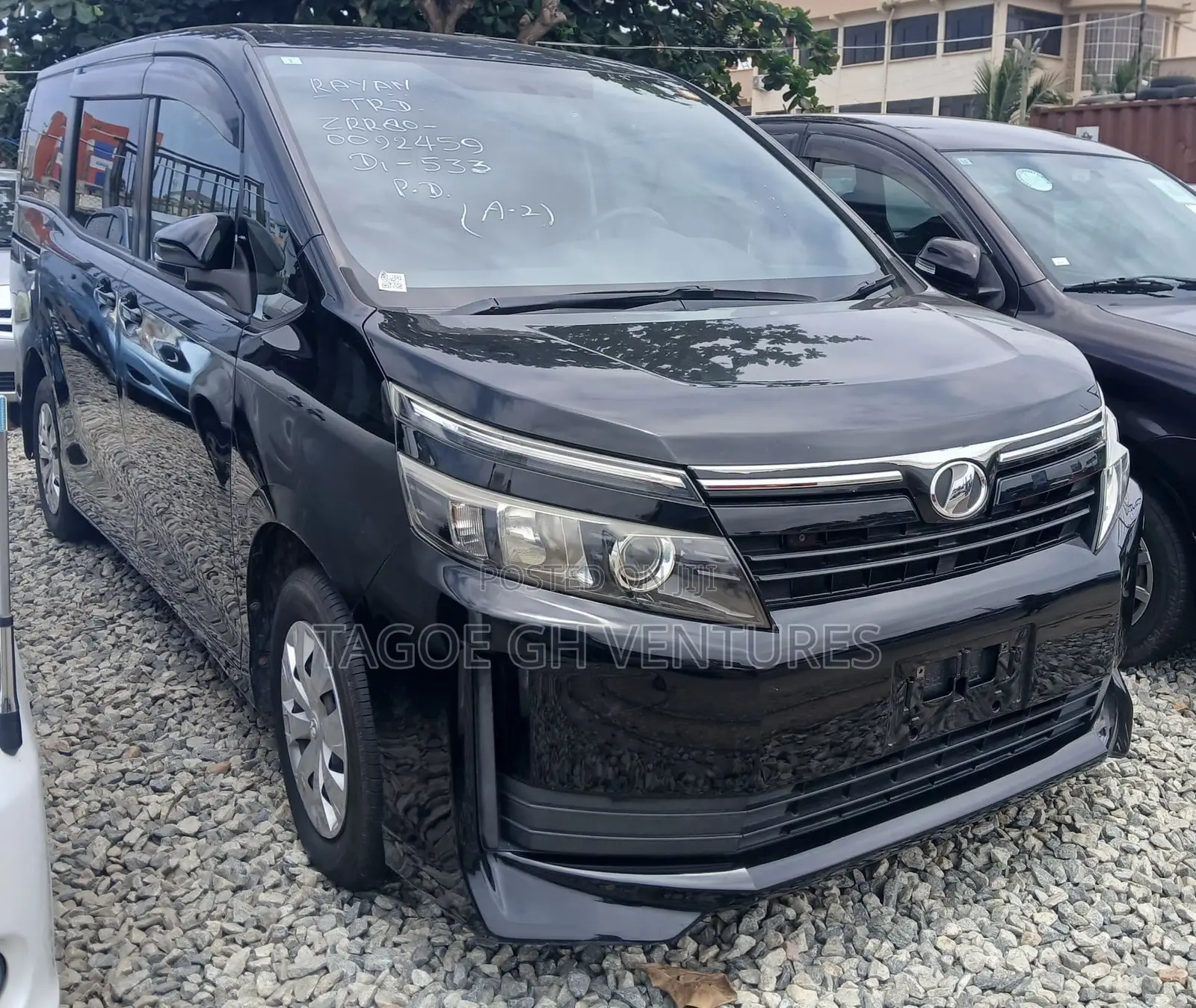 Toyota Voxy 2015 Black
