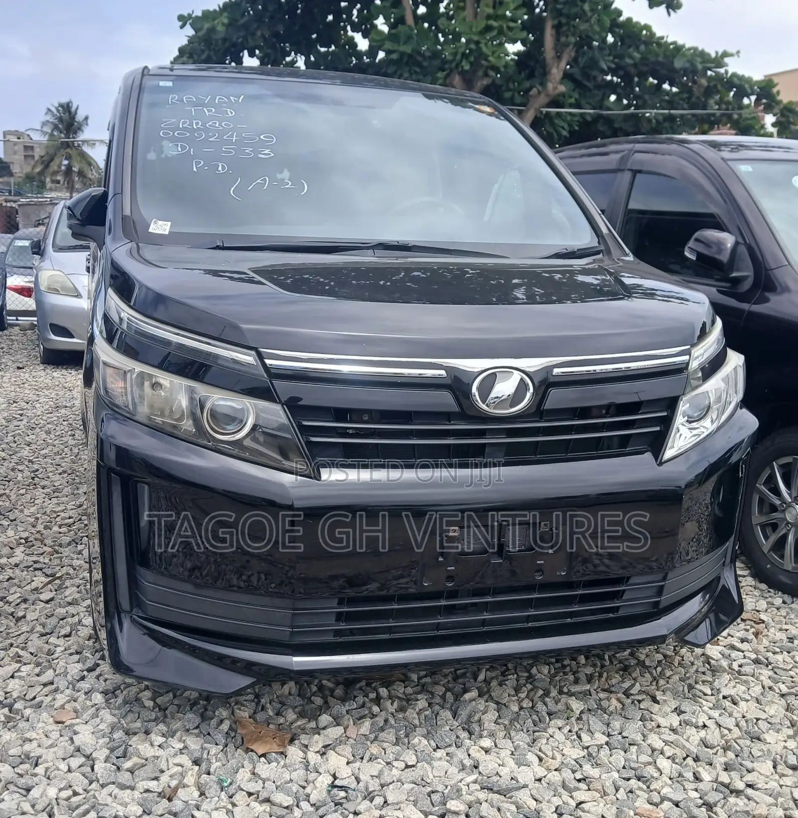 Toyota Voxy 2015 Black
