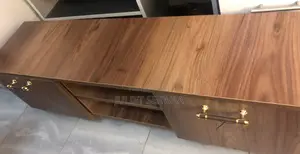 Quality TV Stand