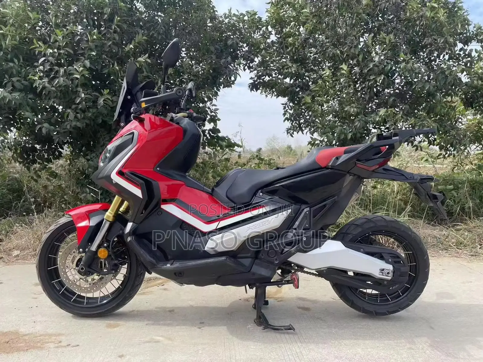 Honda 2024 Red
