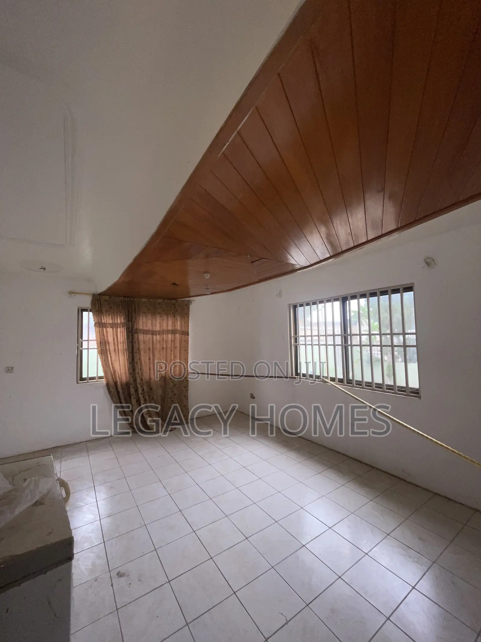 4bdrm House in Taifa, Station Area for rent