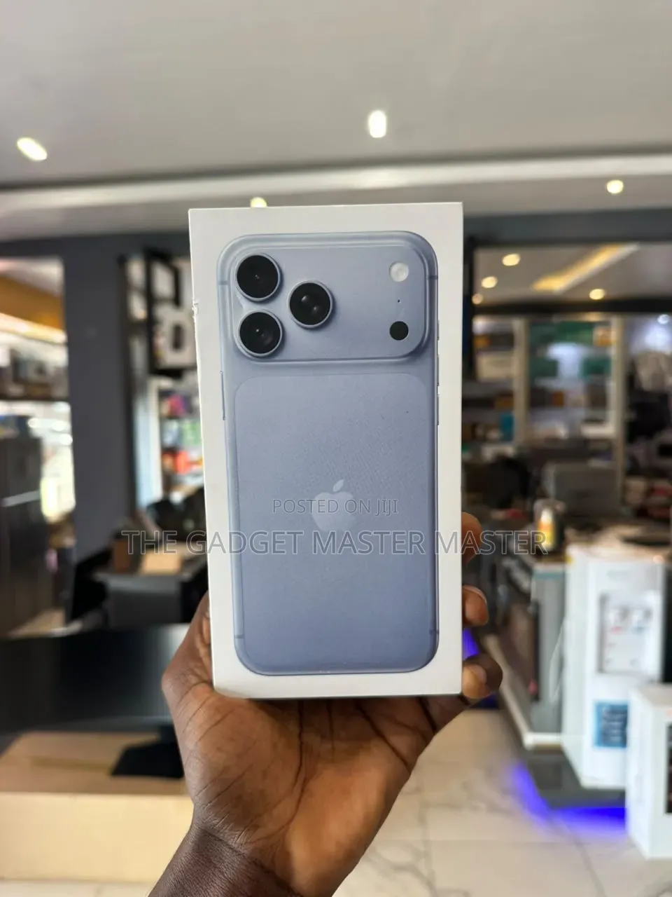 New Apple iPhone 18 Pro Max 256 GB Blue