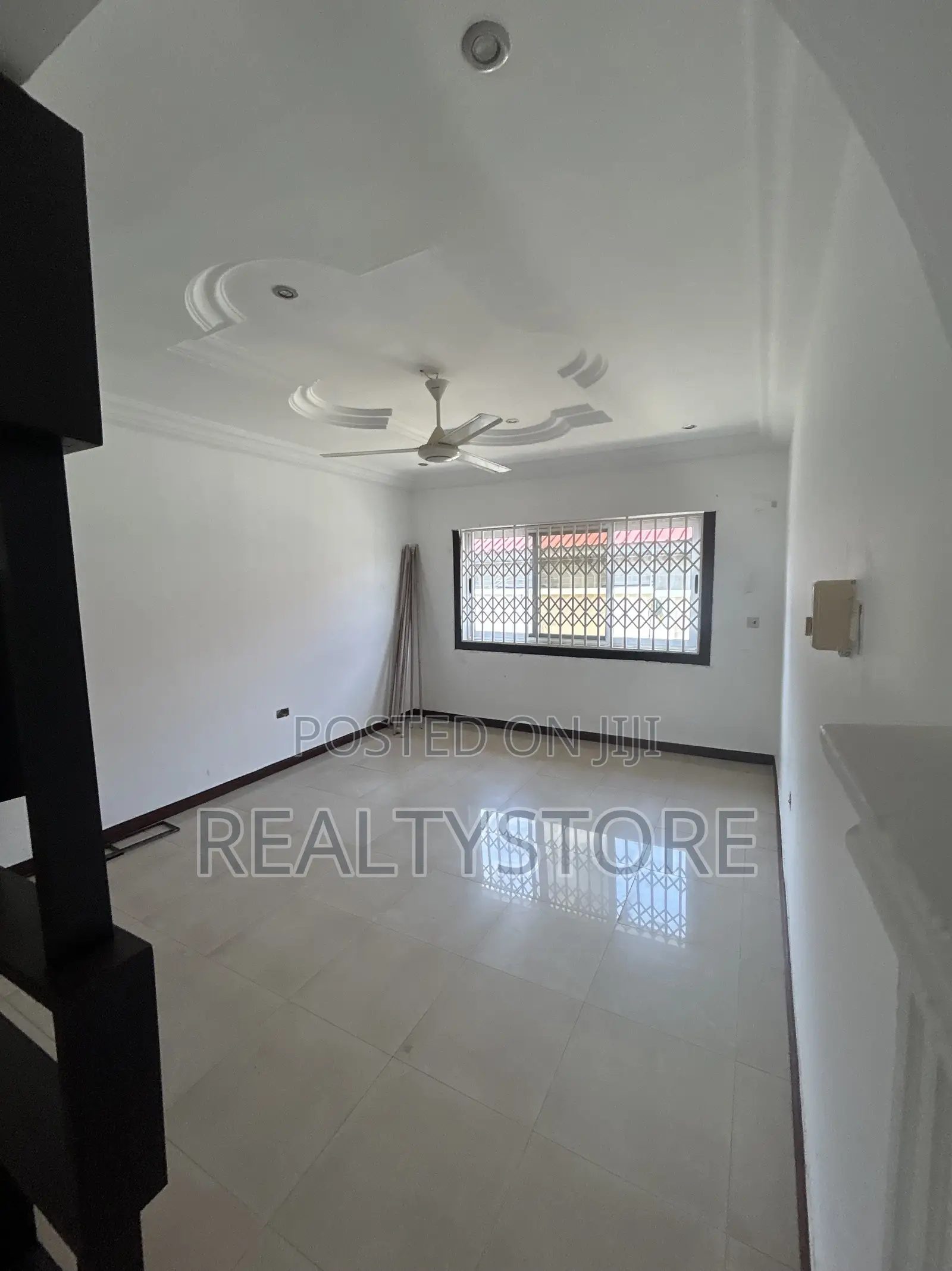 5bdrm House in Realtor Store, Accra Metropolitan for rent