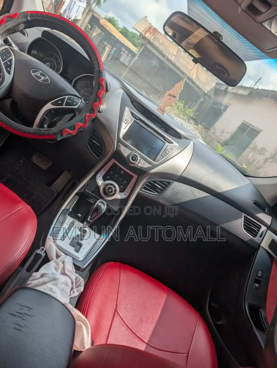 Hyundai Elantra Limited Sedan FWD (1.8L 4cyl 6A) 2013 Black