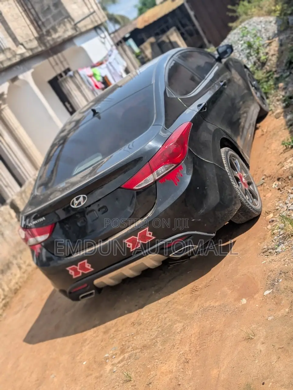 Hyundai Elantra Limited Sedan FWD (1.8L 4cyl 6A) 2013 Black
