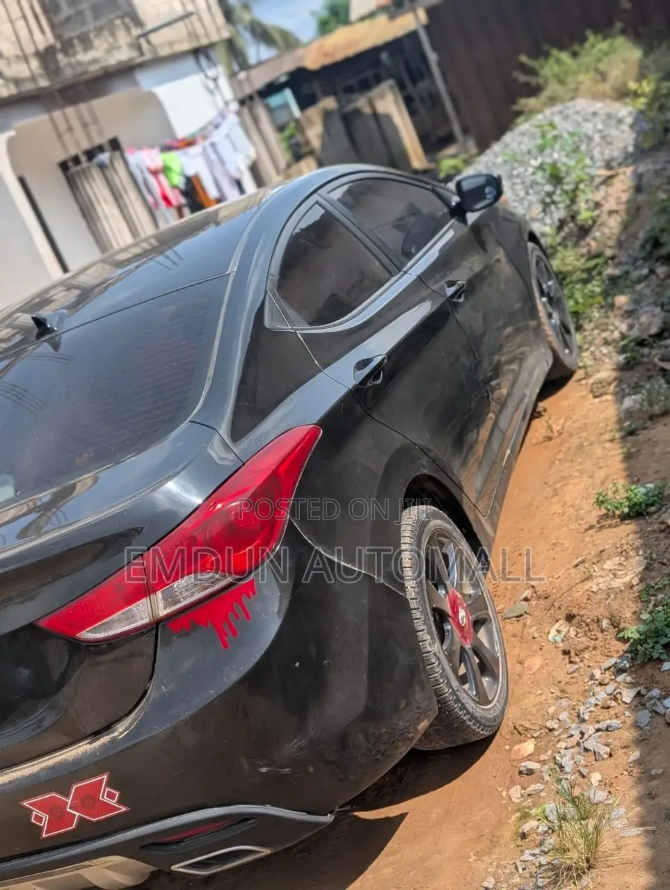 Hyundai Elantra Limited Sedan FWD (1.8L 4cyl 6A) 2013 Black