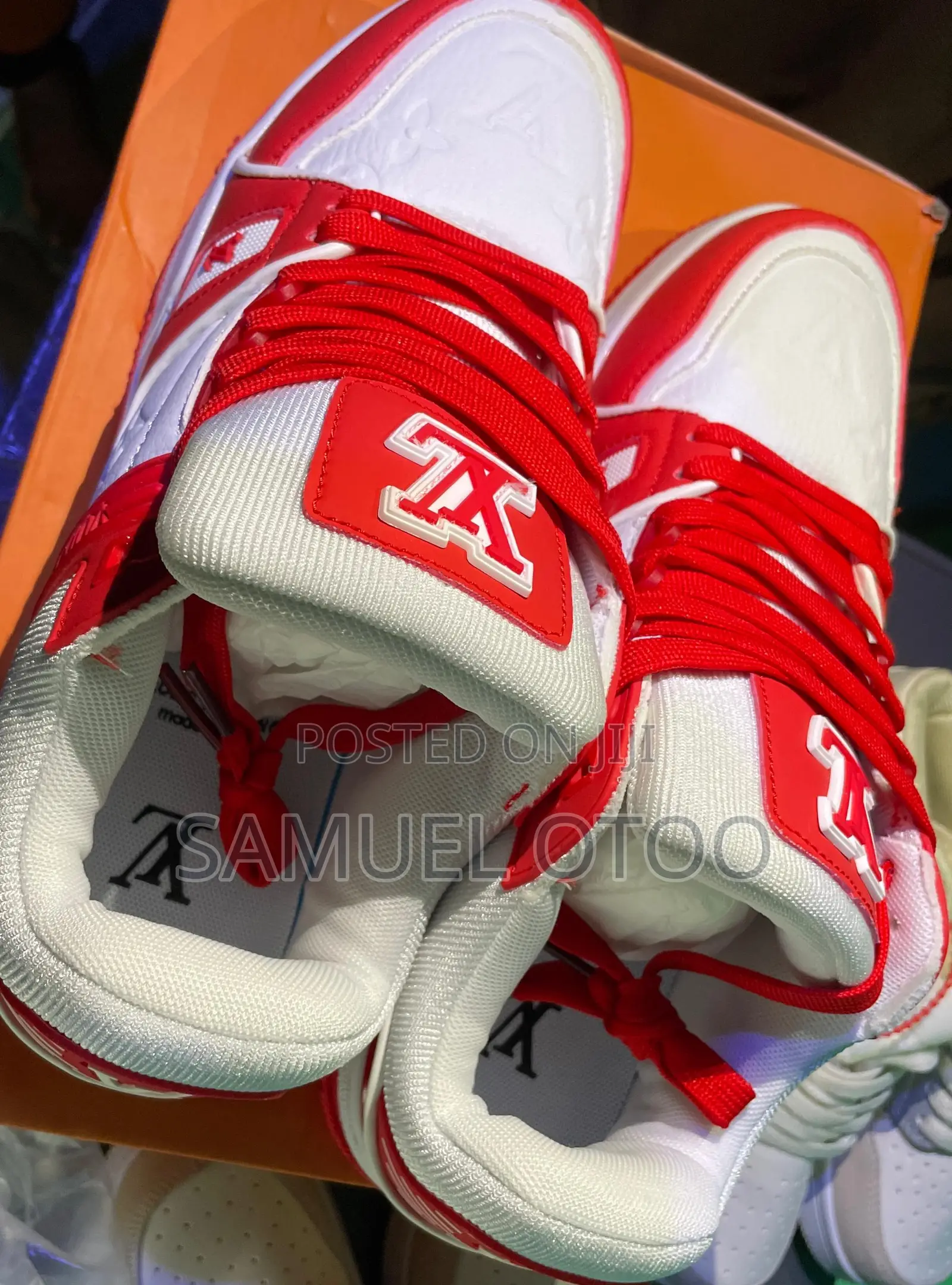 Soleg Sneakers