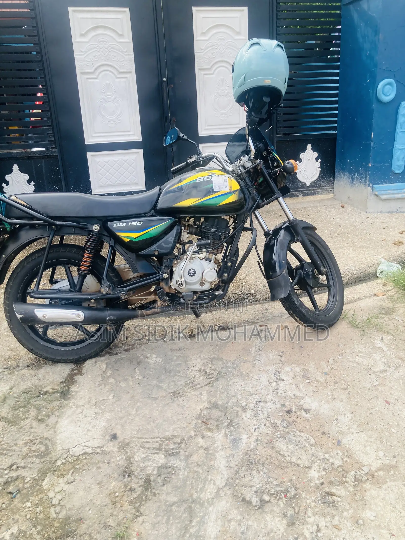 Bajaj Boxer 150 UG 2021 Black