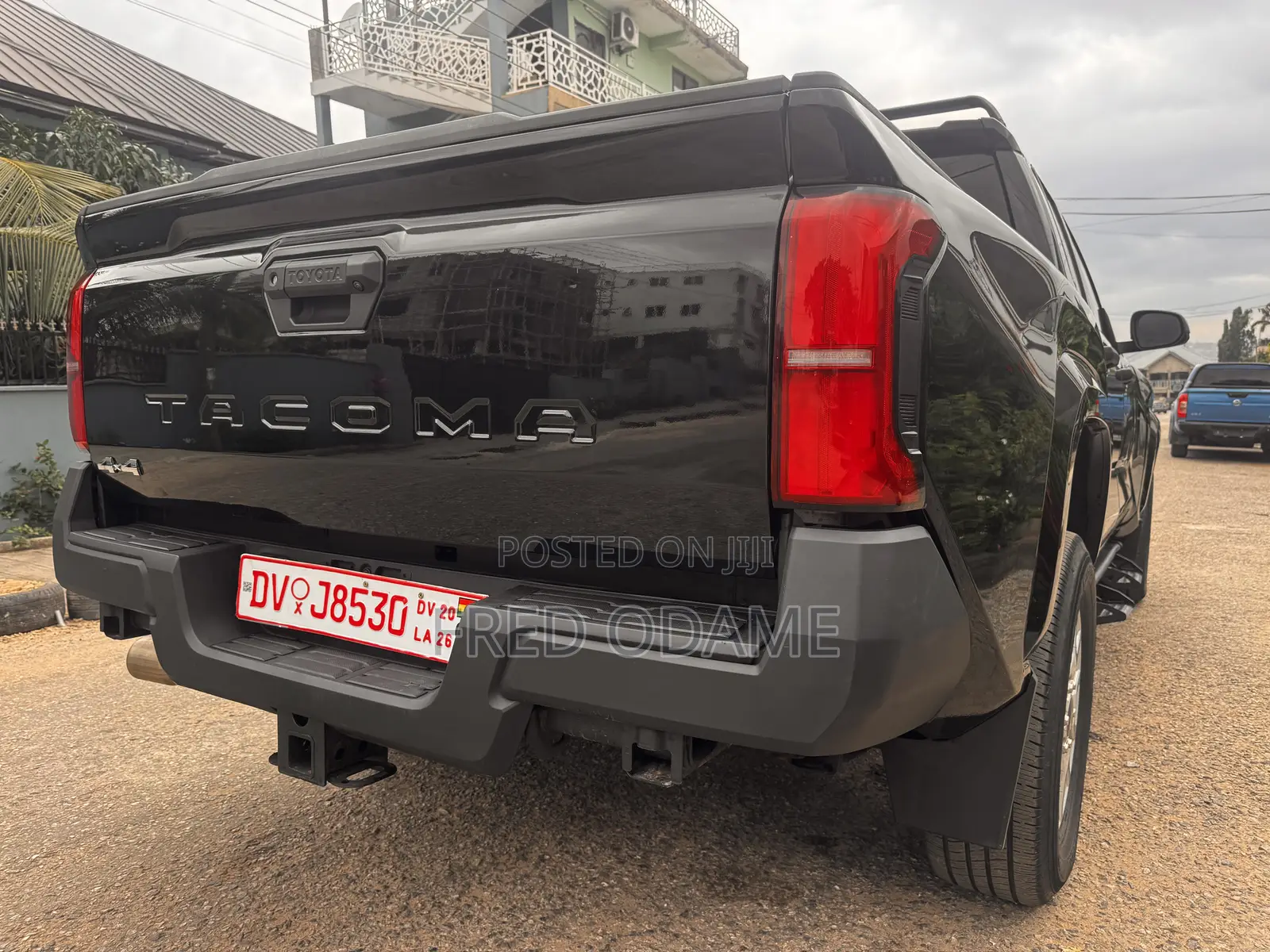 Toyota Tacoma 2024 Black
