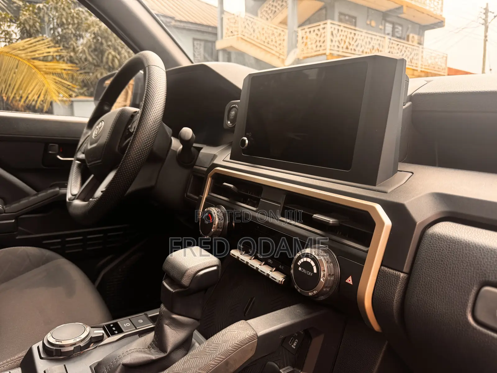 Toyota Tacoma 2024 Black