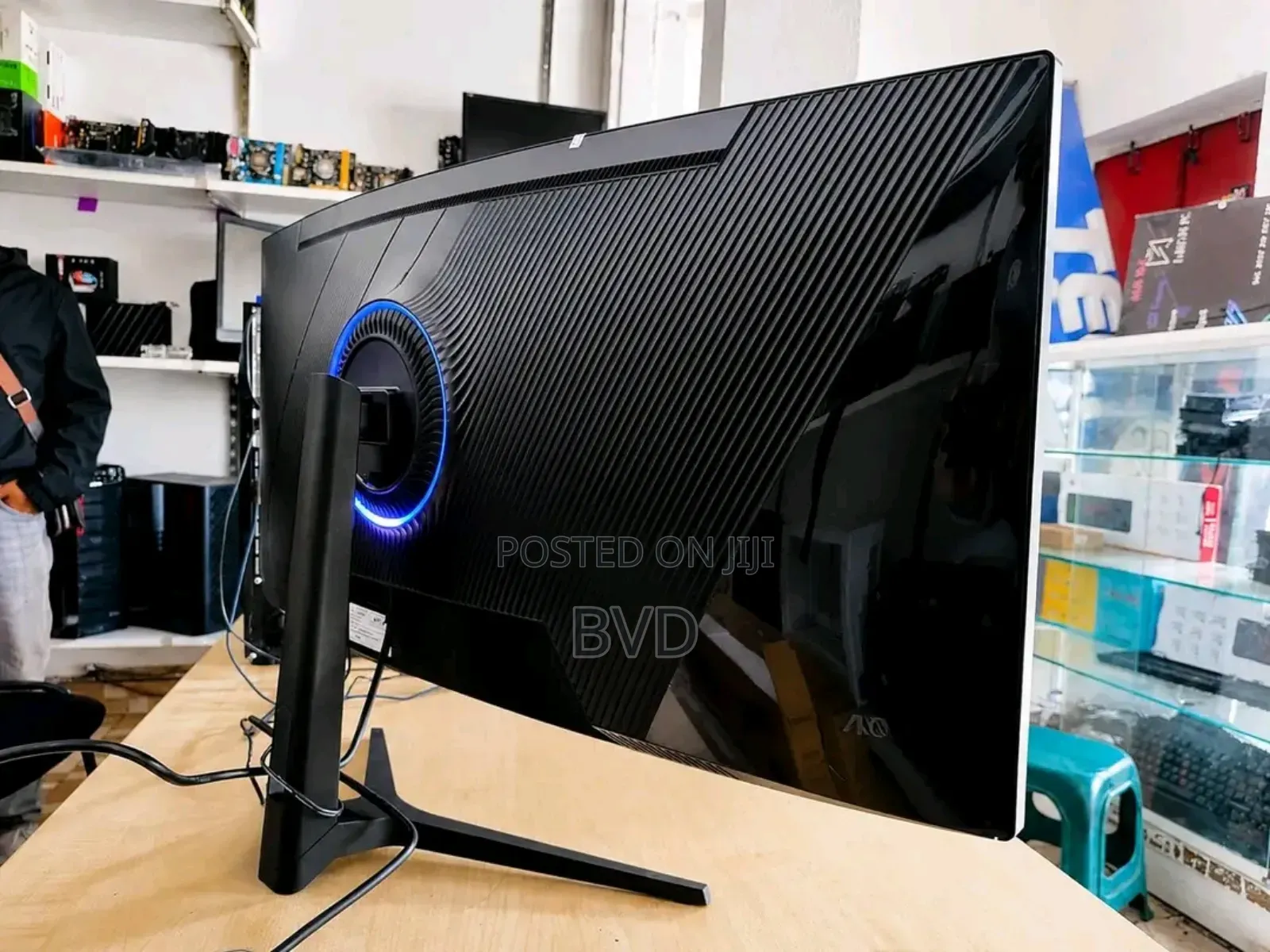 34nches Gaming Monitor