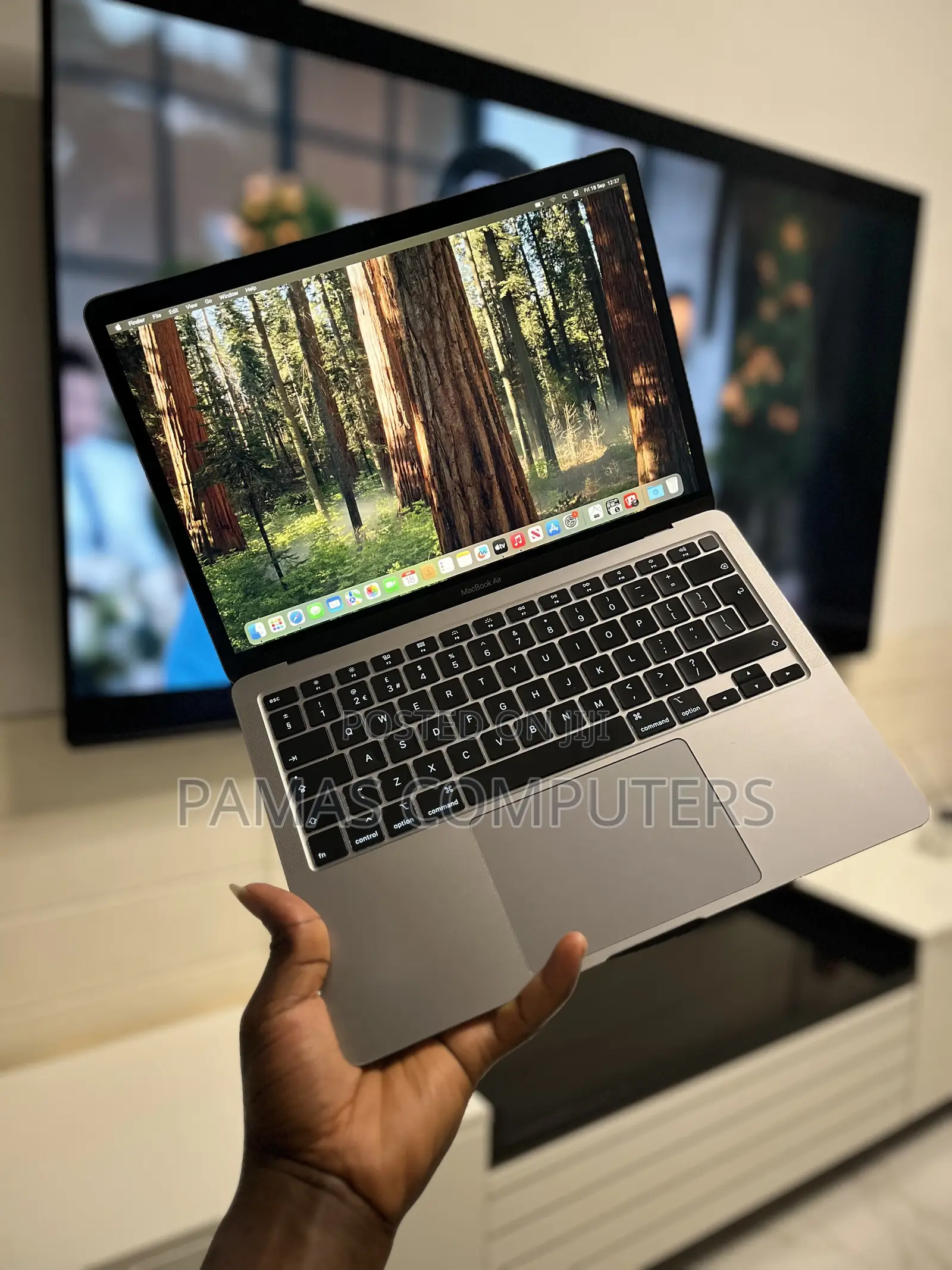Laptop Apple MacBook Air 2020 16GB Intel Core i7 SSD 512GB
