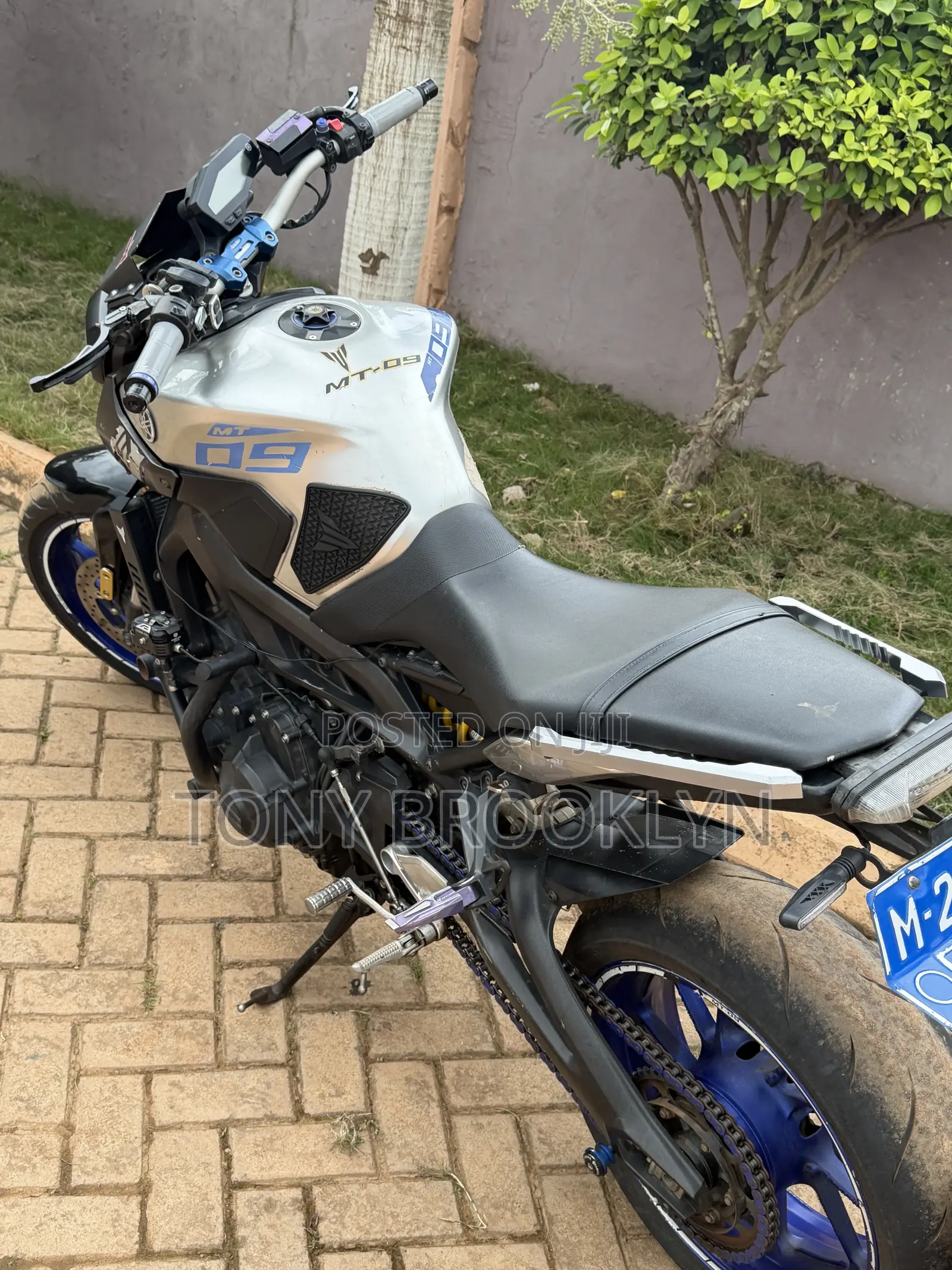 Yamaha MT-09 2018 Silver
