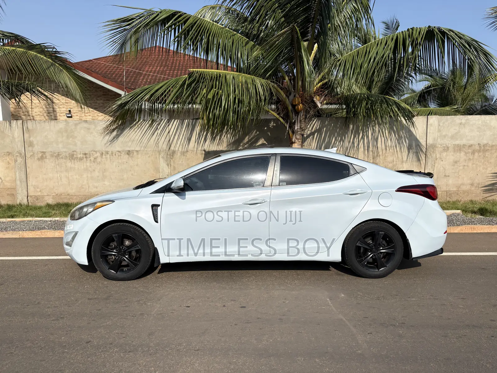Hyundai Elantra SE Sedan FWD (1.8L 4cyl 6A) 2016 White