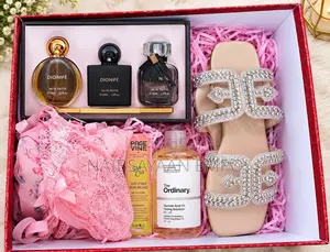 The Ultimate Women Gift Box