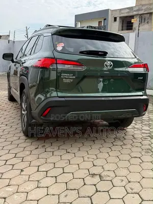 Toyota Corolla Cross 2023