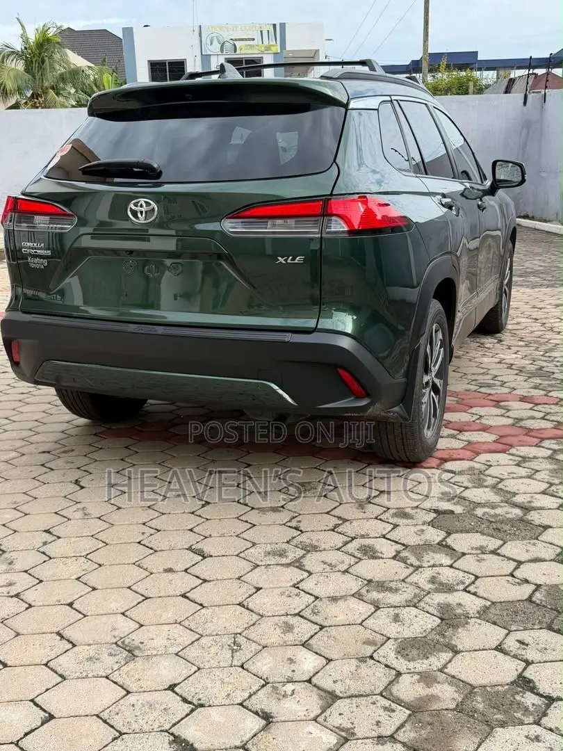 Toyota Corolla Cross 2023