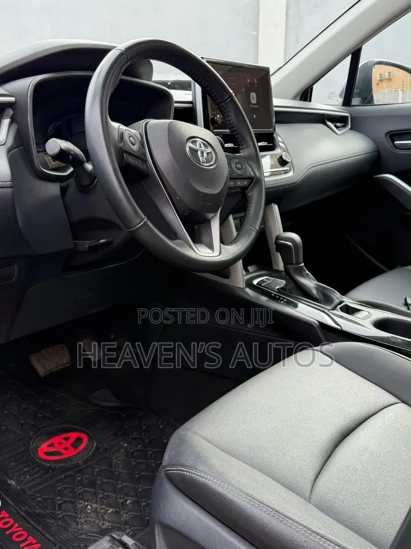 Toyota Corolla Cross 2023