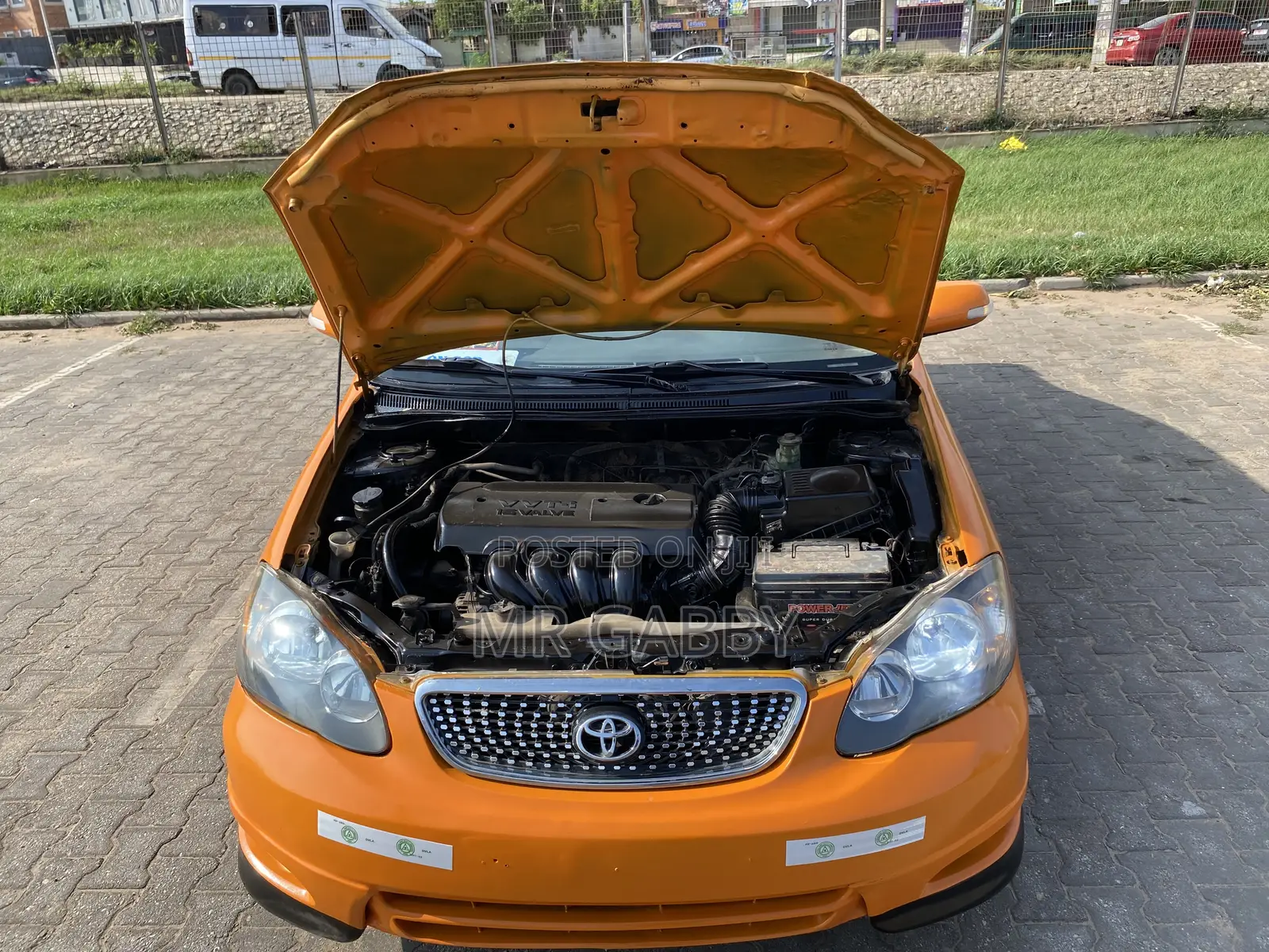 Toyota Corolla 2007 Orange