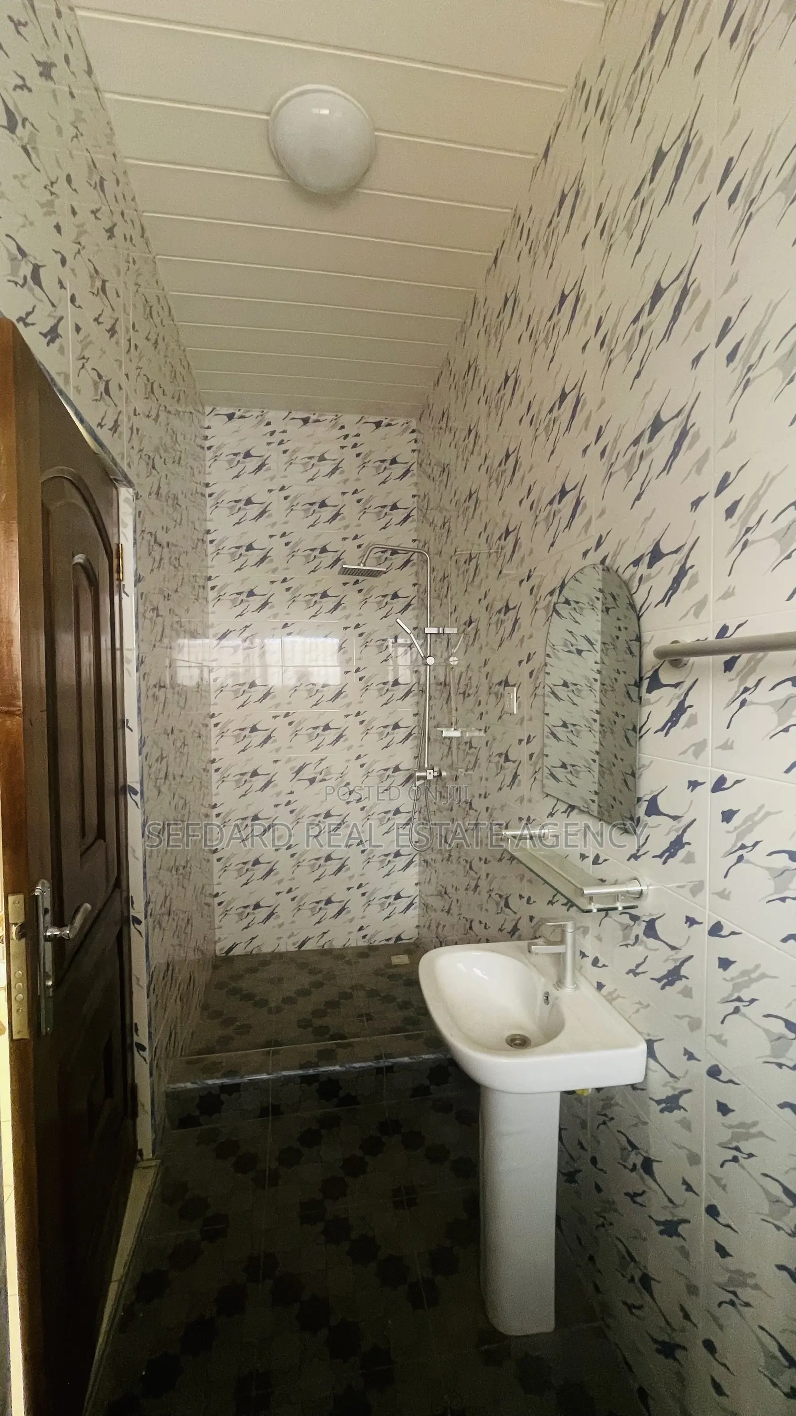3bdrm House in Sefdard Properties, Amasaman for rent