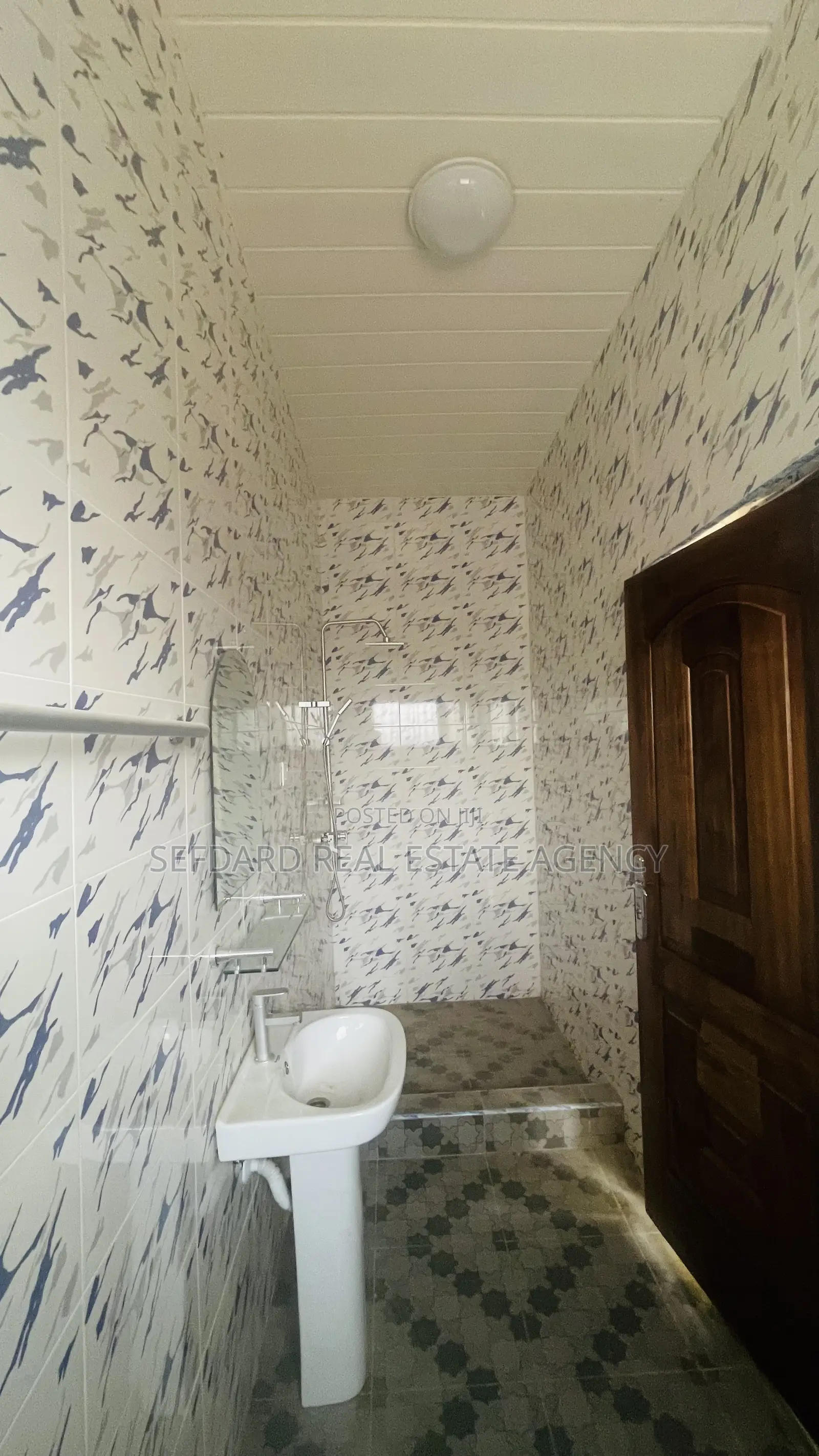 3bdrm House in Sefdard Properties, Amasaman for rent
