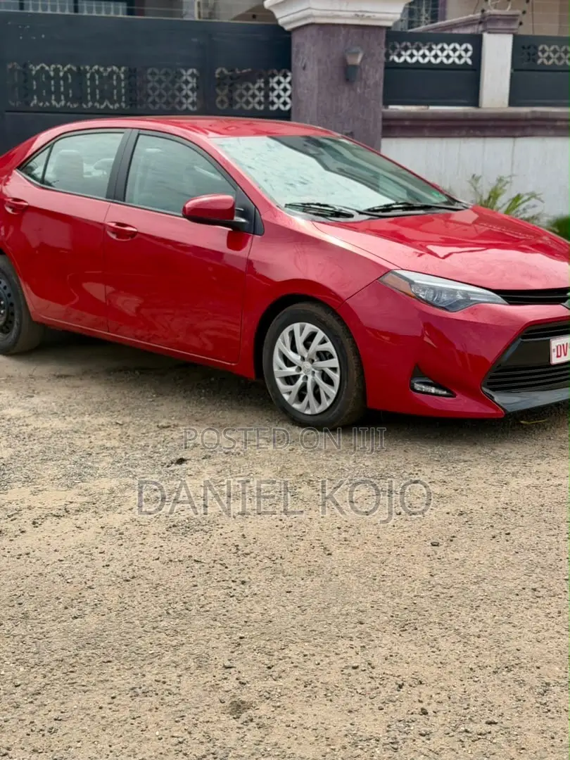 Toyota Corolla LE Eco (1.8L 4cyl 2A) 2019 Red