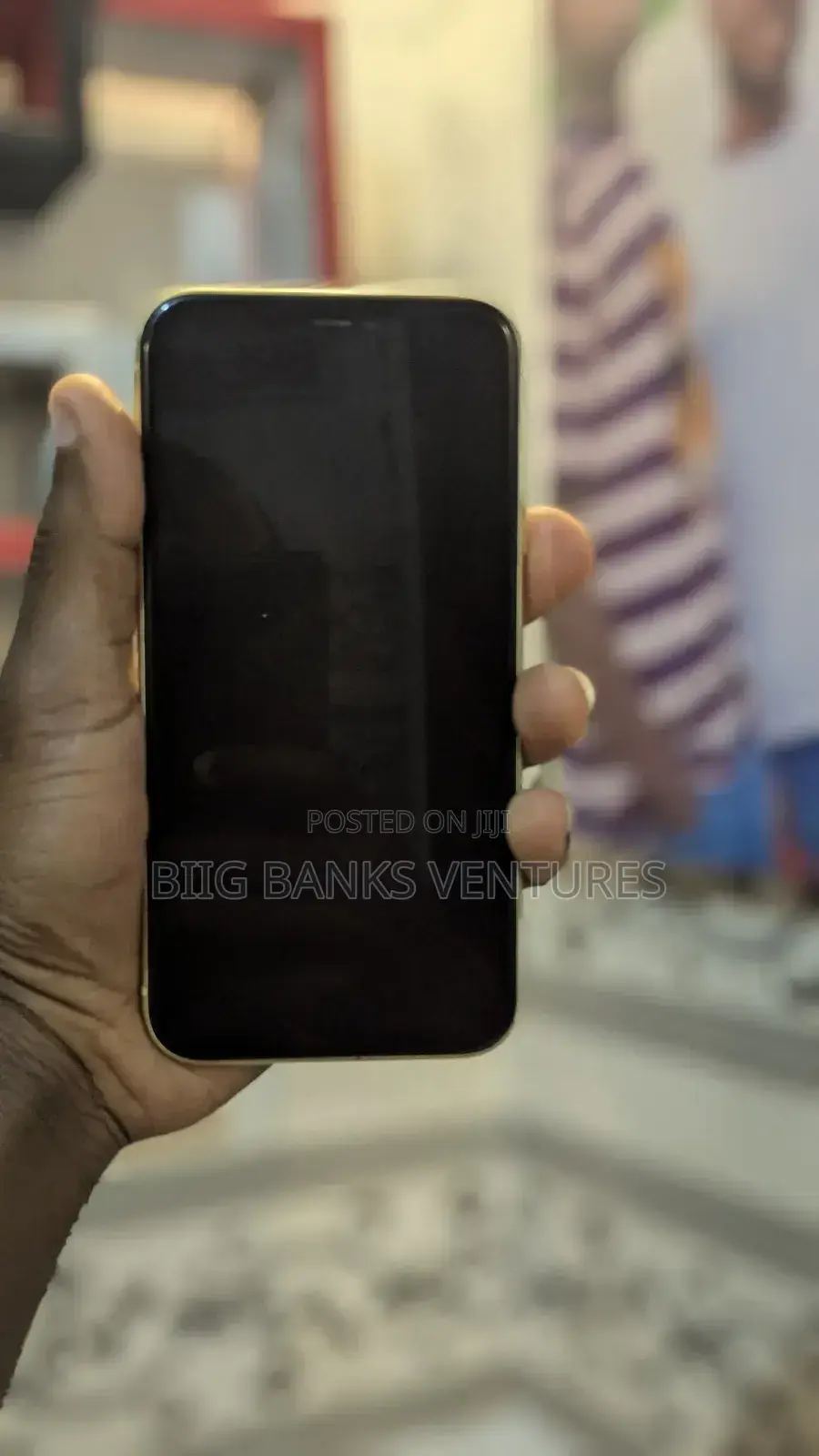Apple iPhone 11 64 GB Yellow