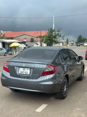 Honda Civic 2012 Silver