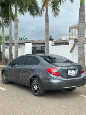 Honda Civic 2012 Silver