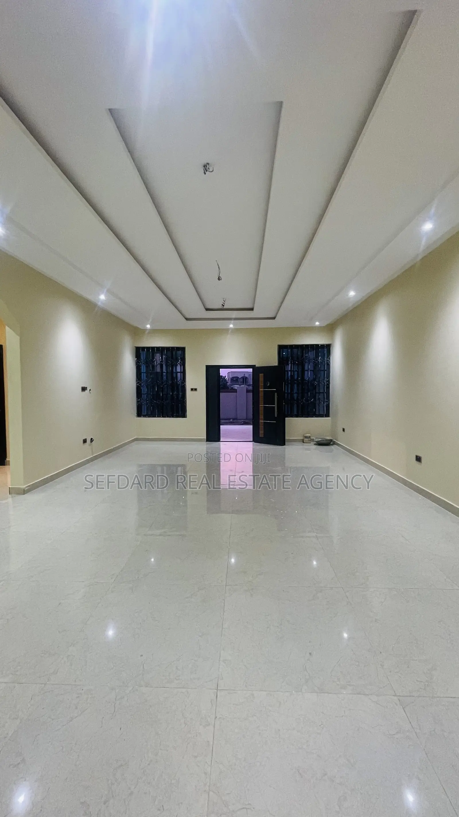 4bdrm House in Sefdard Properties, Amasaman for sale