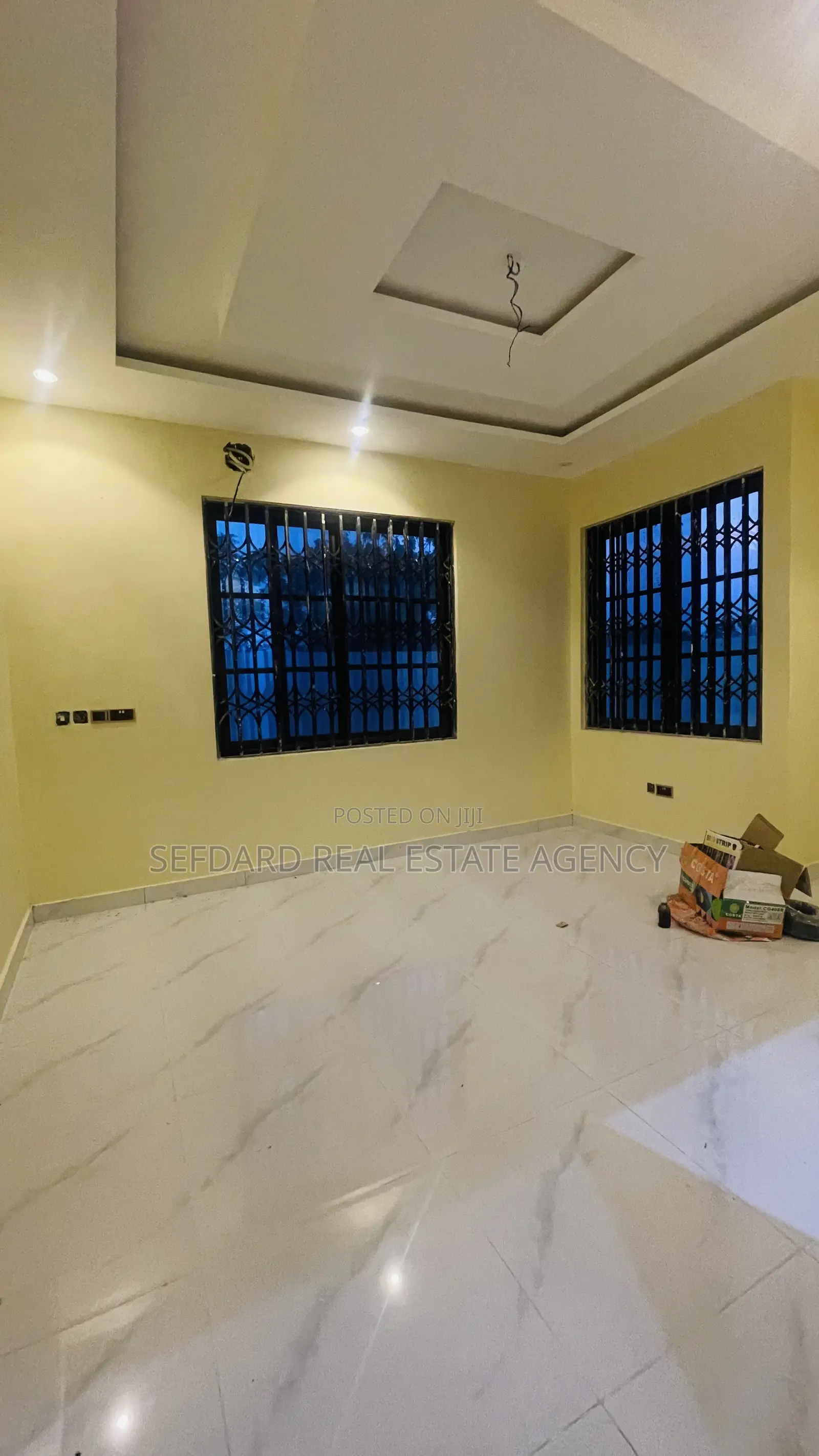 4bdrm House in Sefdard Properties, Amasaman for sale