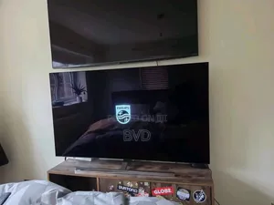 Philips TV With 4 Abienlight