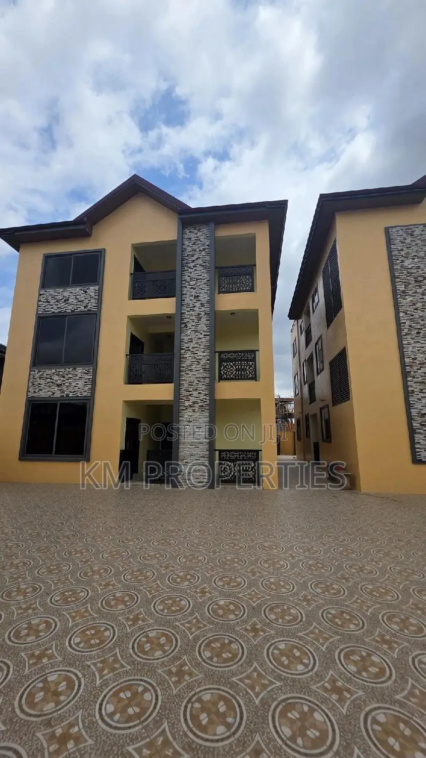 2bdrm Apartment in North Legon for rent