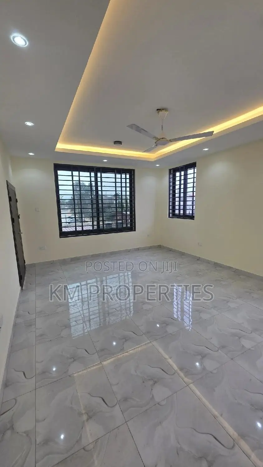 2bdrm Apartment in North Legon for rent